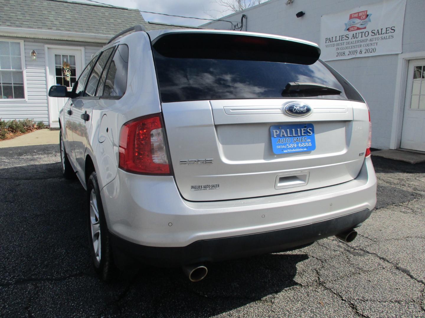 2013 SILVER Ford Edge (2FMDK4GC6DB) with an 3.5L L4 DOHC 24V engine, AUTOMATIC transmission, located at 540a Delsea Drive, Sewell, NJ, 08080, (856) 589-6888, 39.752560, -75.111206 - Photo#3